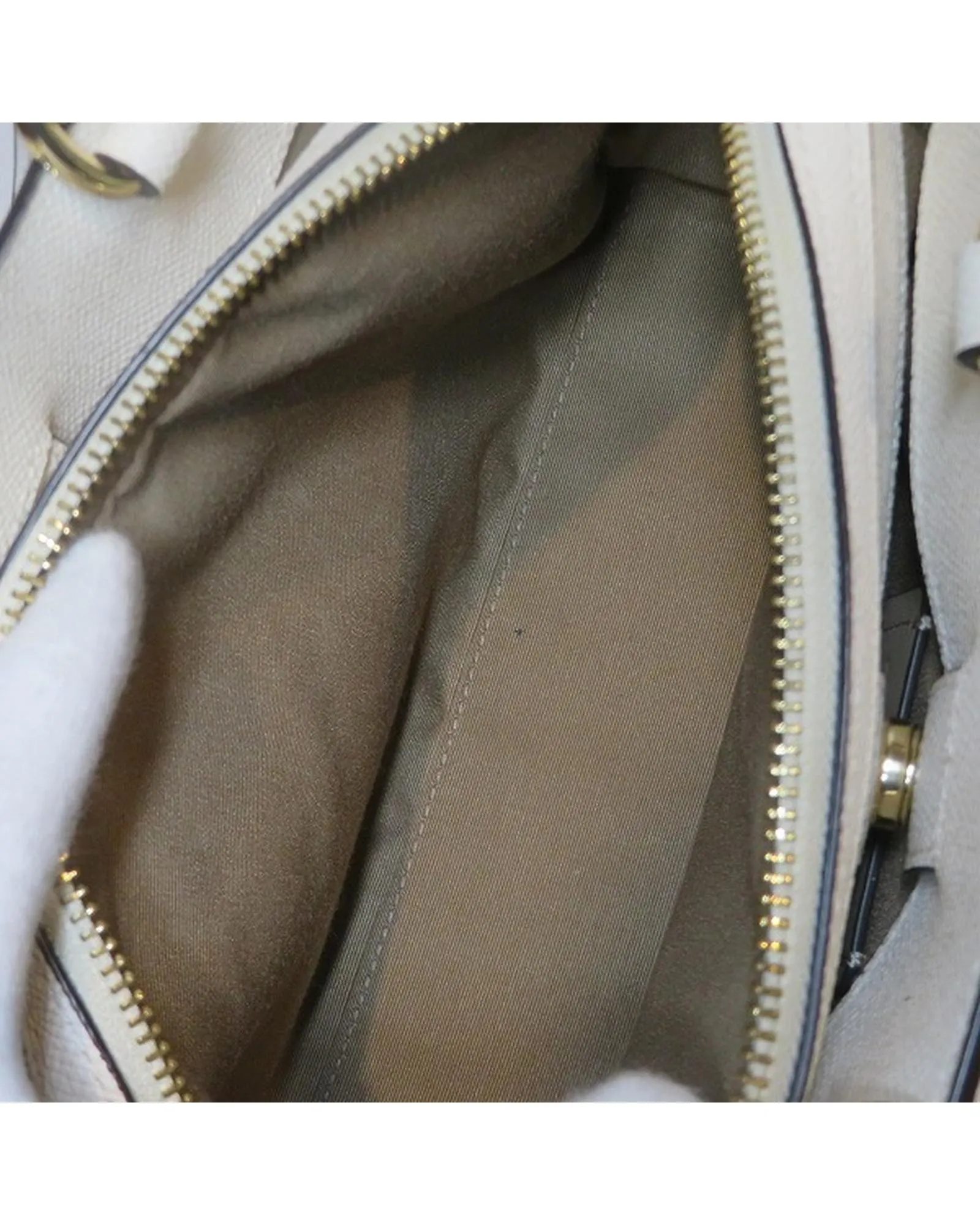 Authentic Coach Mini Leather Handbag in Great Condition