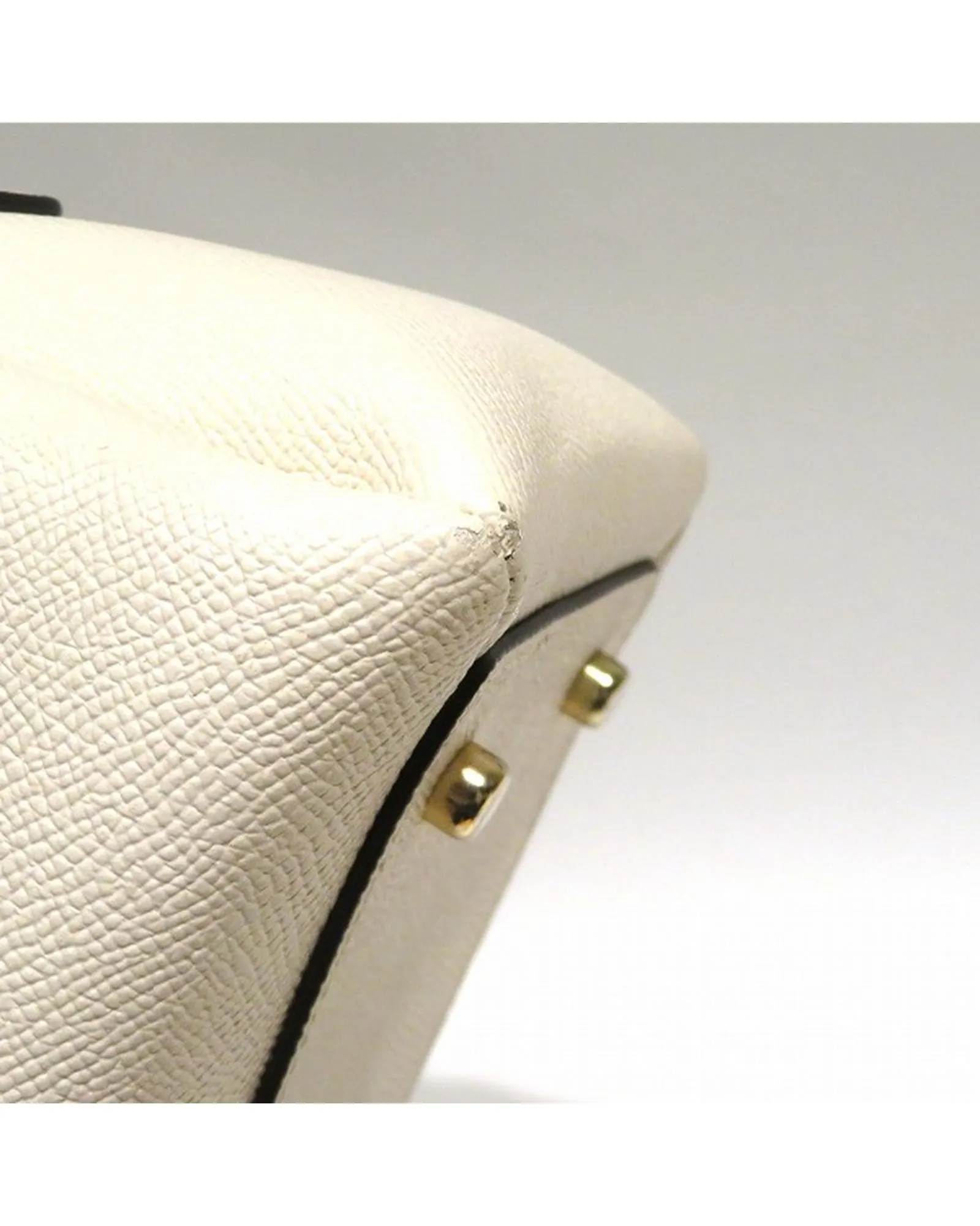 Authentic Coach Mini Leather Handbag in Great Condition