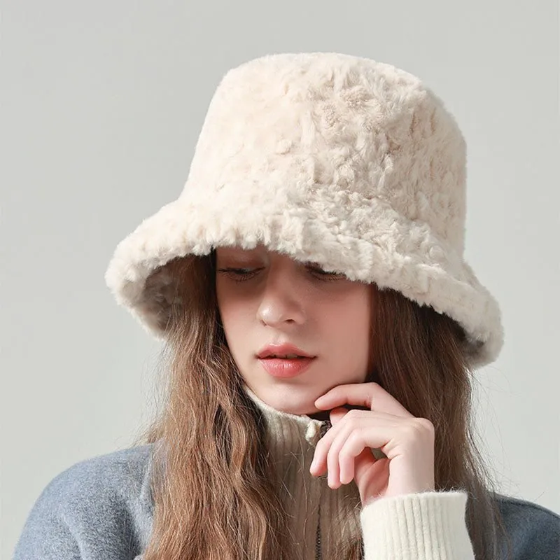 Chic Cozy Lambswool Bucket Hat