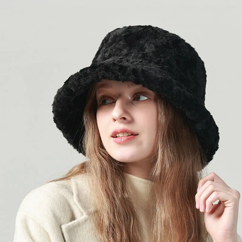 Chic Cozy Lambswool Bucket Hat