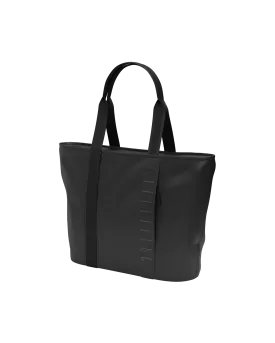 Essential Tote 20L Black Out
