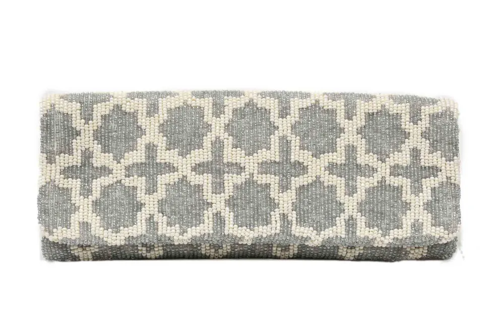 FO Fully beaded clutch