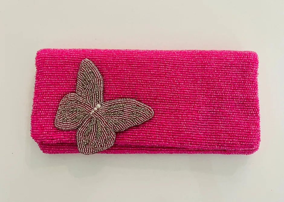 FO Fully beaded clutch