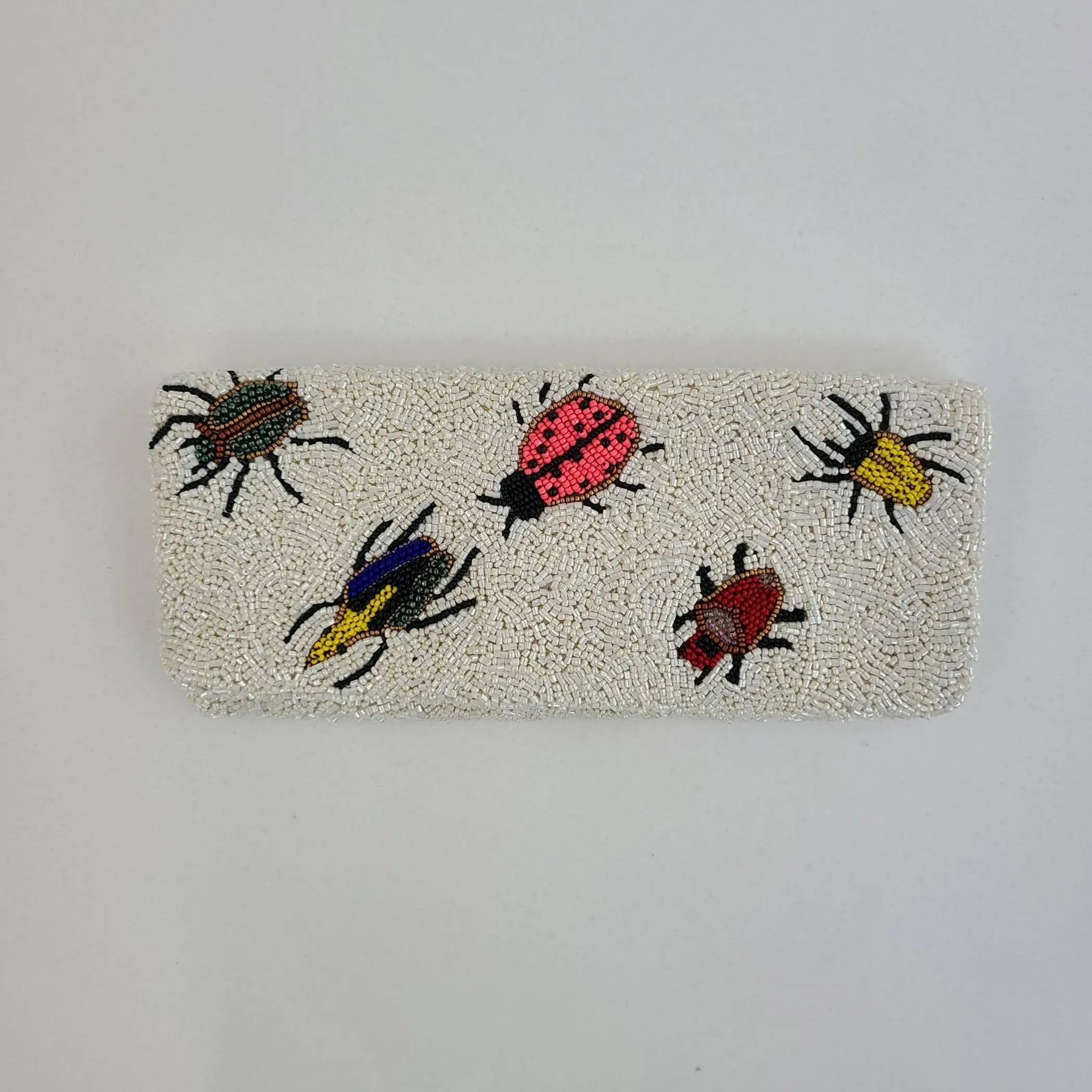 FO Fully beaded clutch