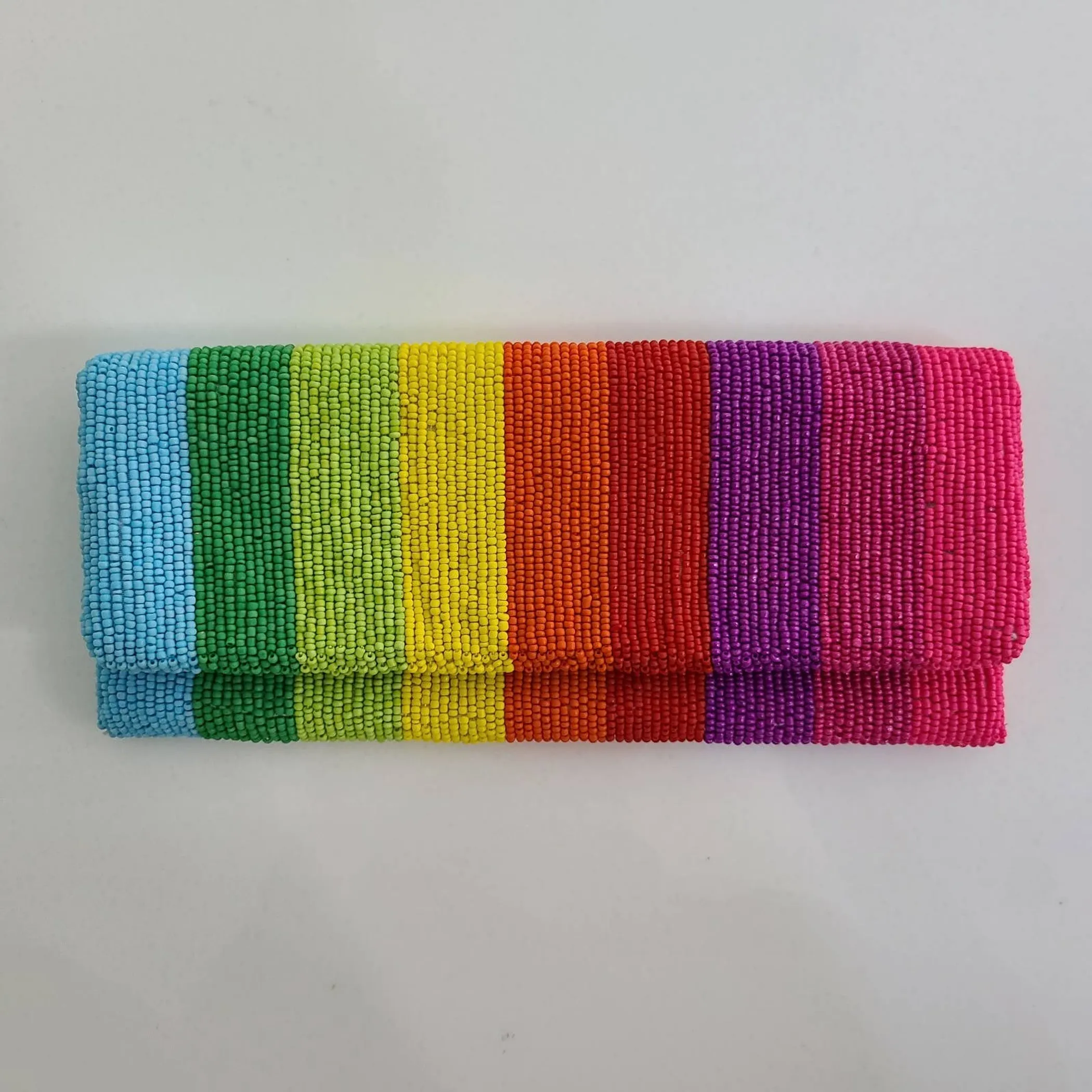 FO Fully beaded clutch