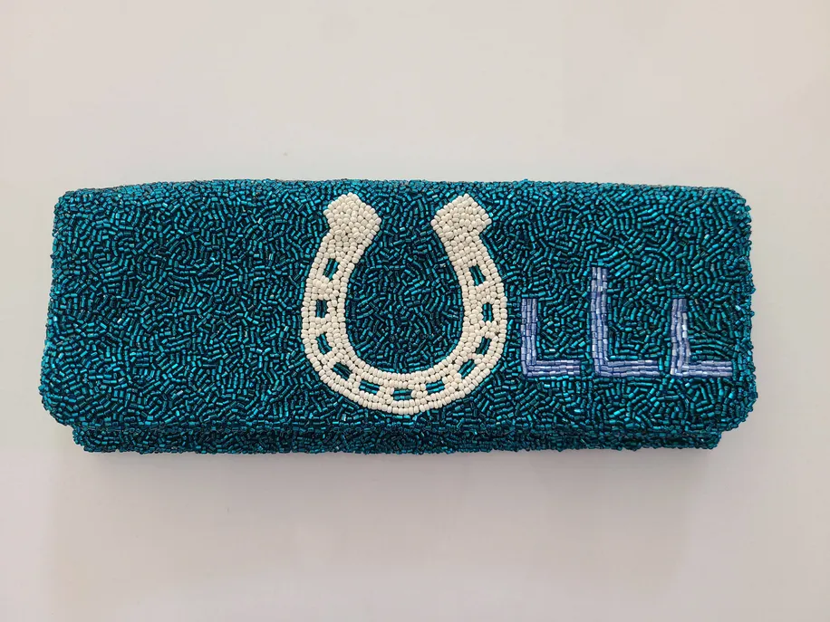 FO Fully beaded clutch