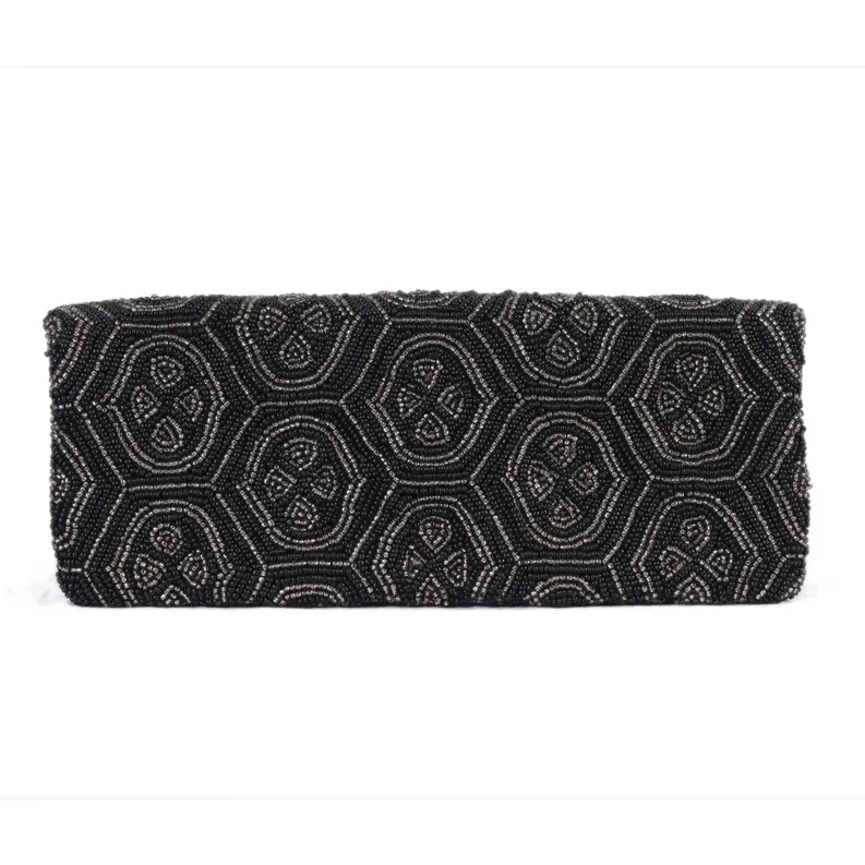 FO Fully beaded clutch