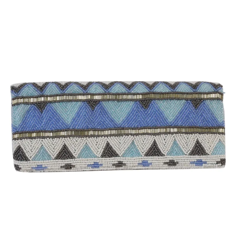 FO Fully beaded clutch