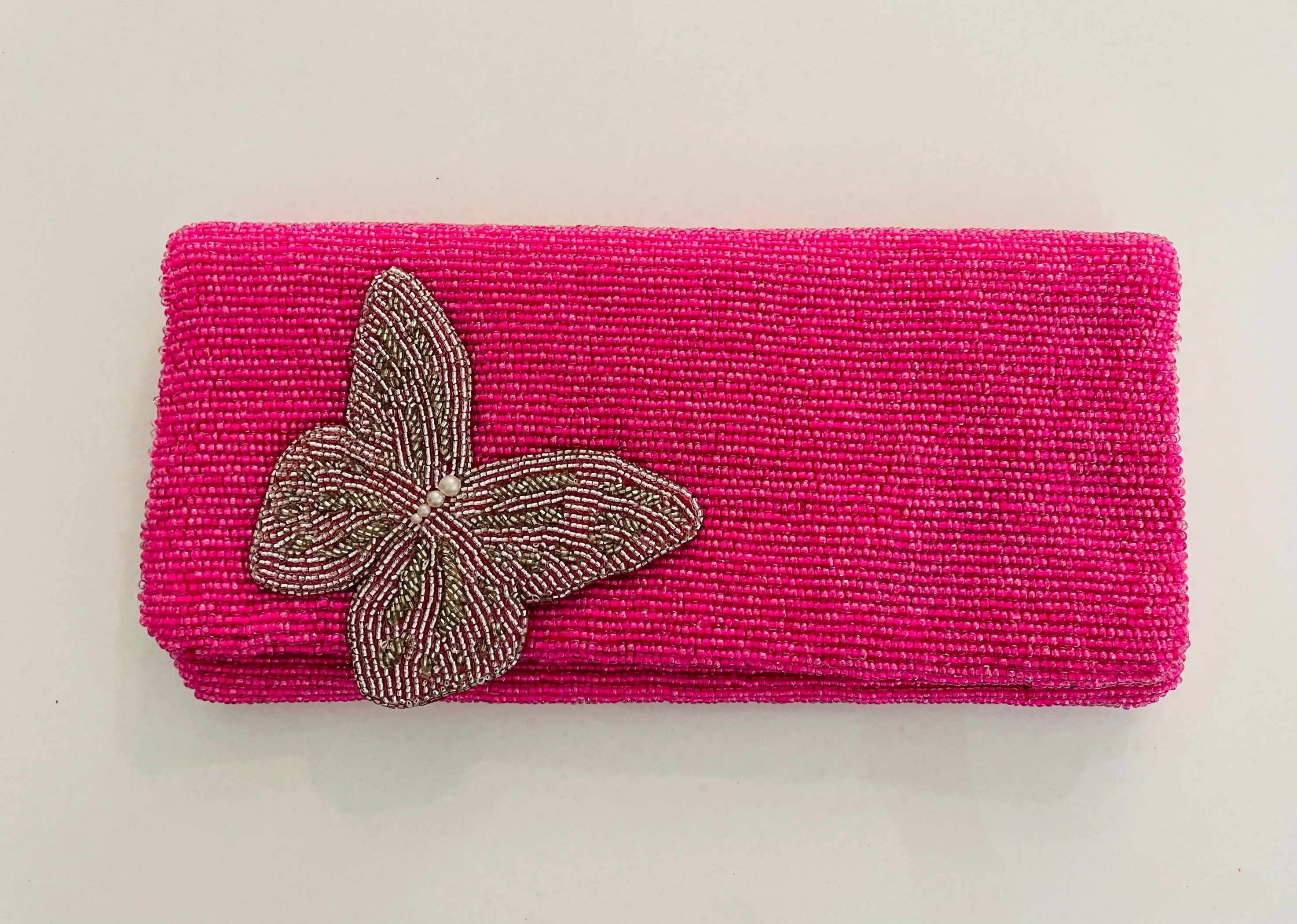 FO Fully beaded clutch