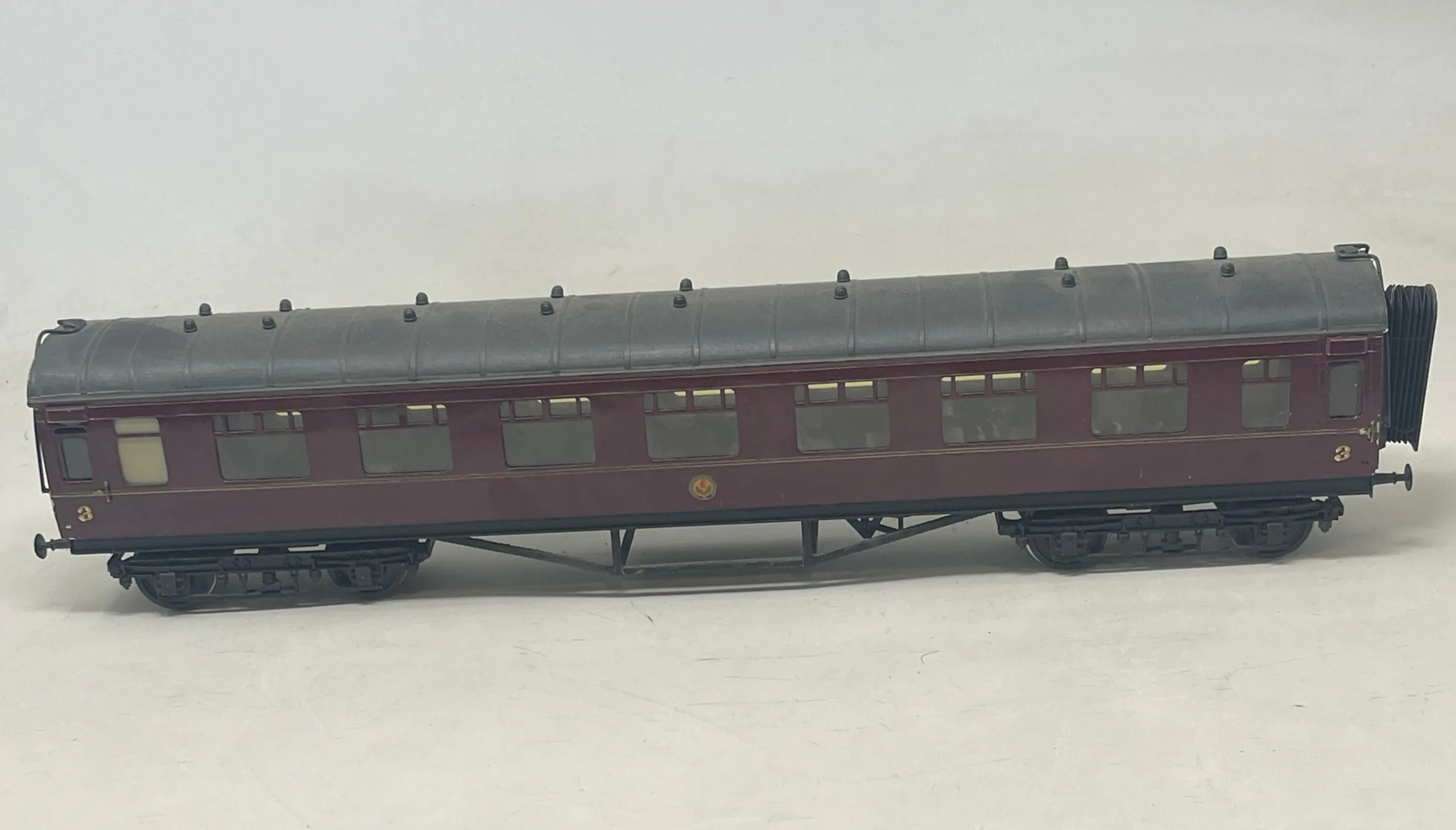 O Gauge LMS Maroon Stanier 3rd Coach