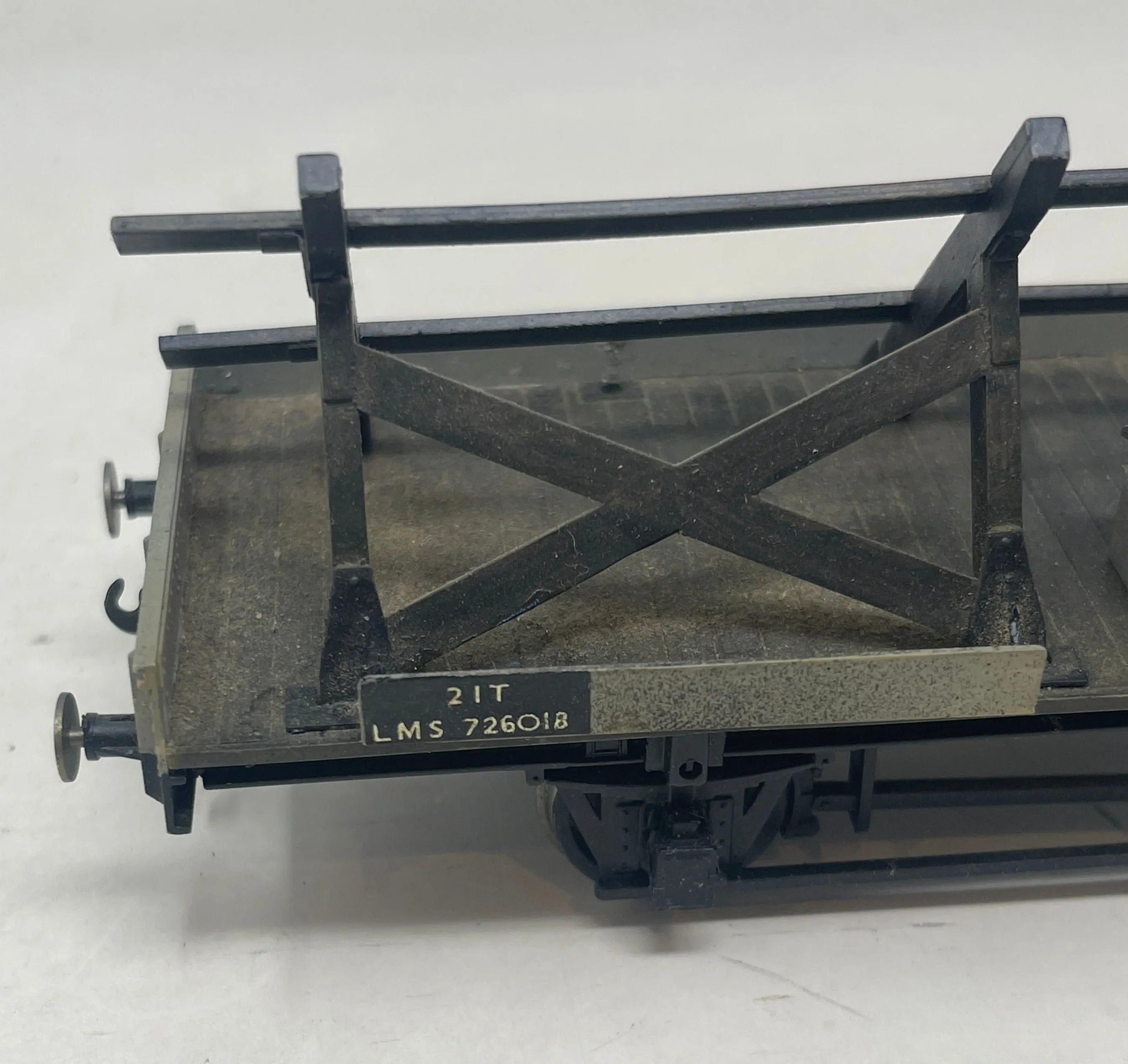 O Gauge LMS Wagon