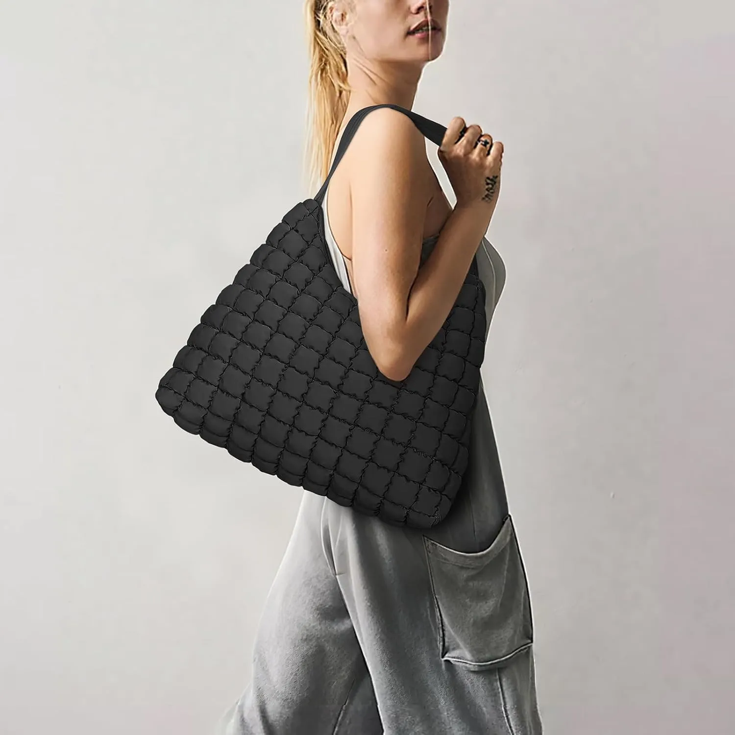 Quilted Tote Bag Puffer Hobo Bag for Women Lightweight Puffy Handbag Everyday Carryall Tote for Work Gym College